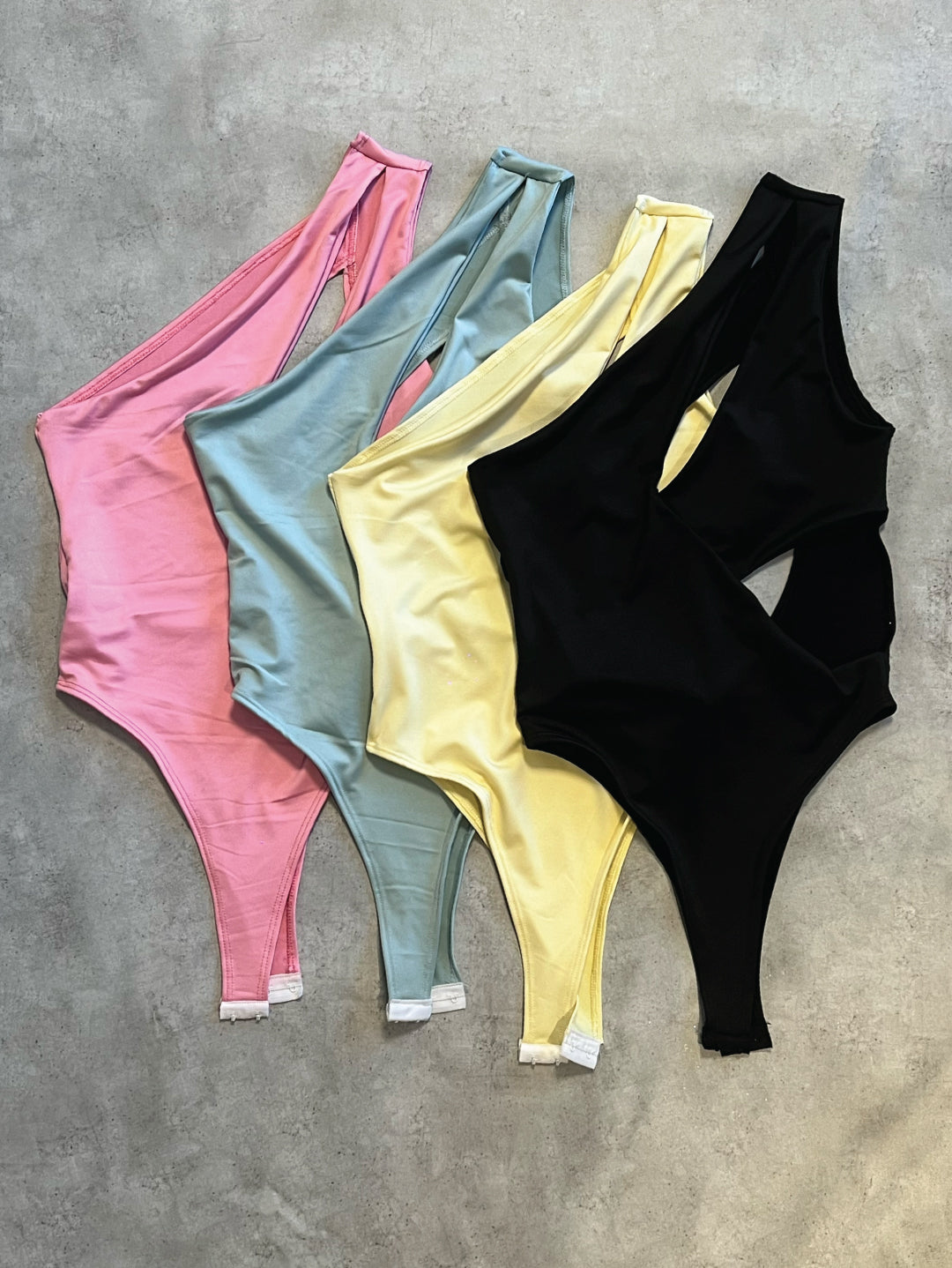 Body Mila (BODY73)